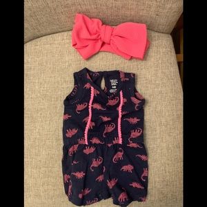 🌸 Baby jumpsuit/romper, Newborn 🦕